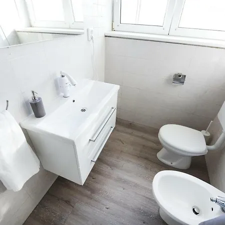 Lali Apartamento Zadar