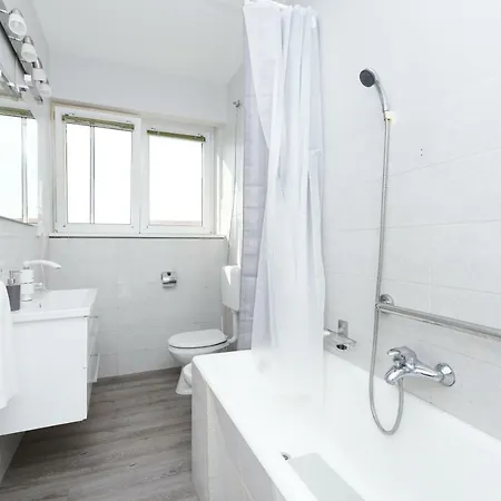 Lali Apartment